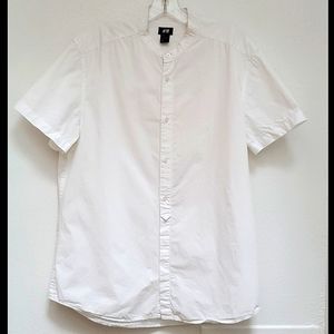 H&M Summer White Button Down Short Sleeve Shirt Size L